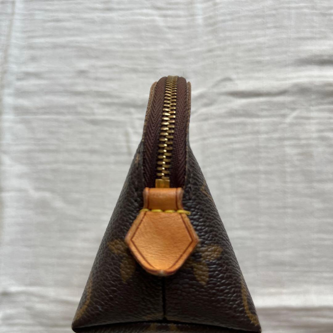 ルイヴィトン　化粧ポーチ　ポーチ　モノグラム