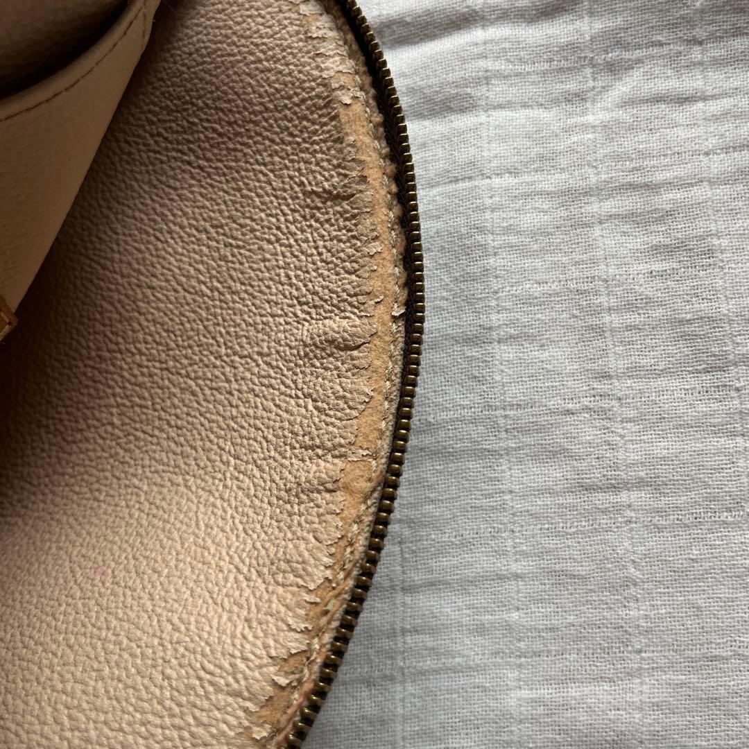 ルイヴィトン　化粧ポーチ　ポーチ　モノグラム