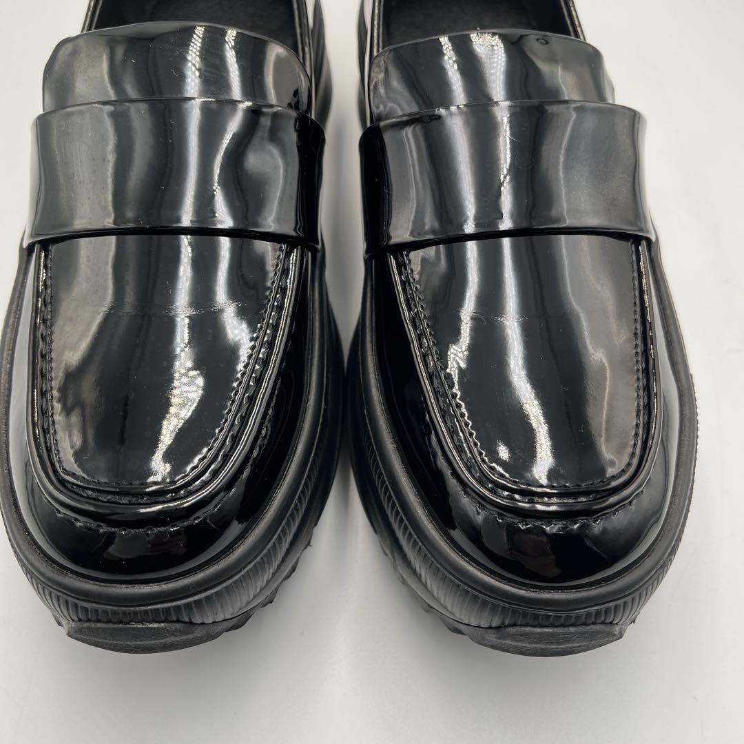 ビアズリー エナメルレザーローファー【23cm】