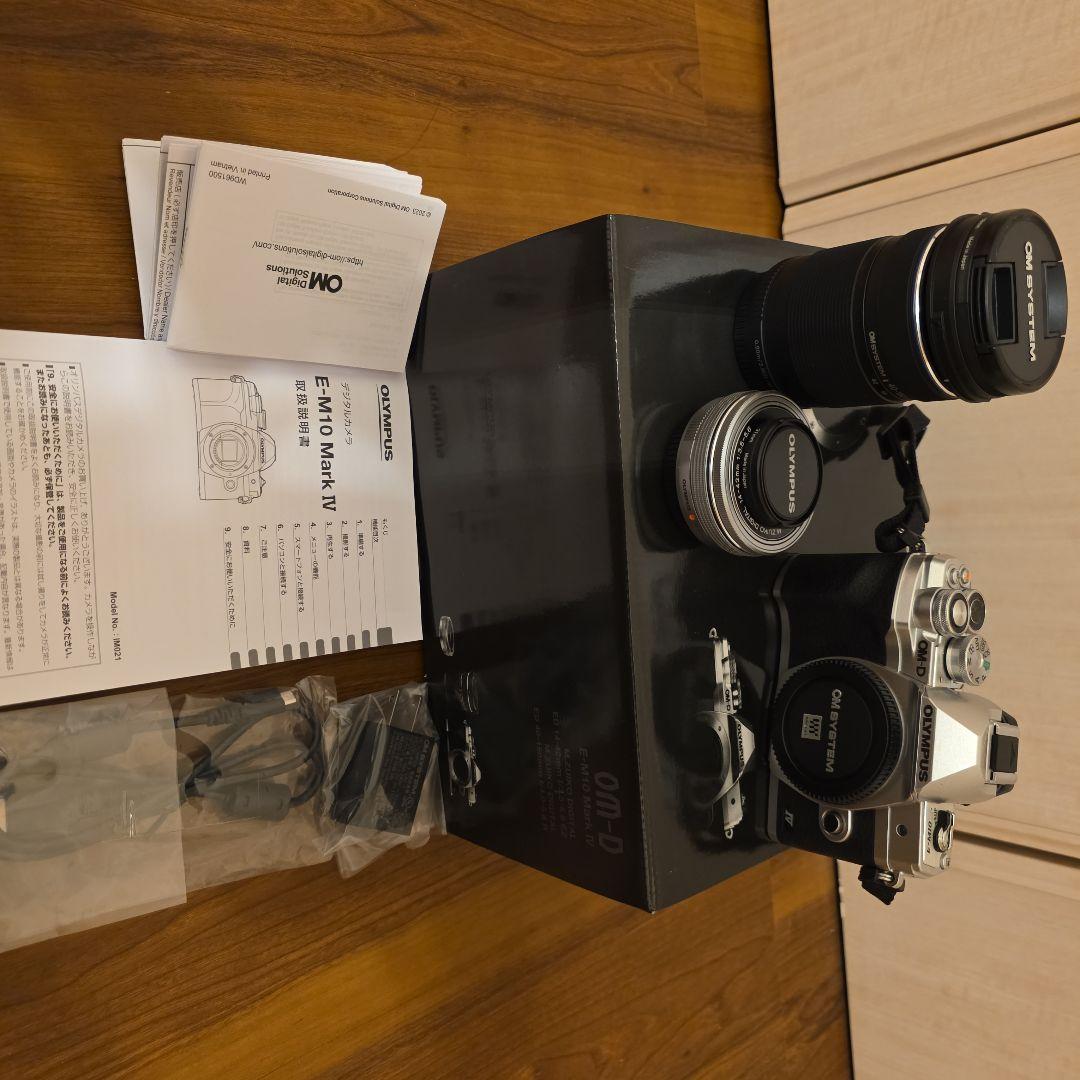 OLYMPUS OM-D E-M10 Mark IV ダブルズームキット