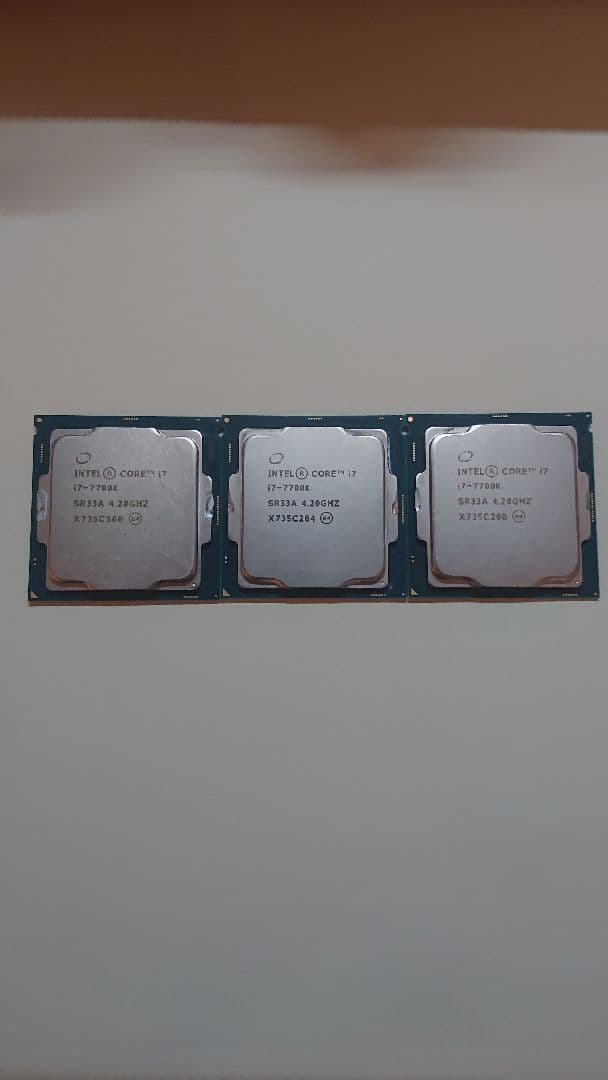 J*S様 Intel Core i7-7700K 4.20GHz CPU ３個セ