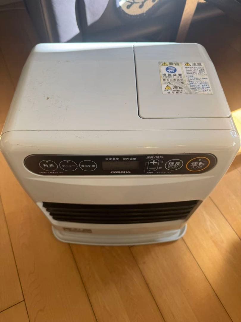 コロナ✨灯油ファンヒーター FH-G3218Y-W