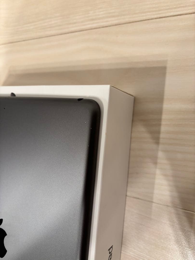 【美品】iPad 第7世代スペースグレー Wi-Fi 32GB