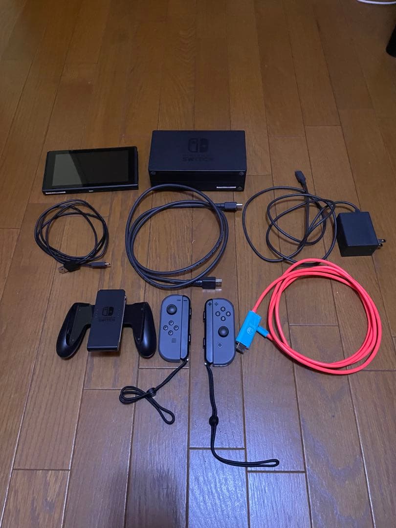 Nintendo Switch 本体 箱なし！！