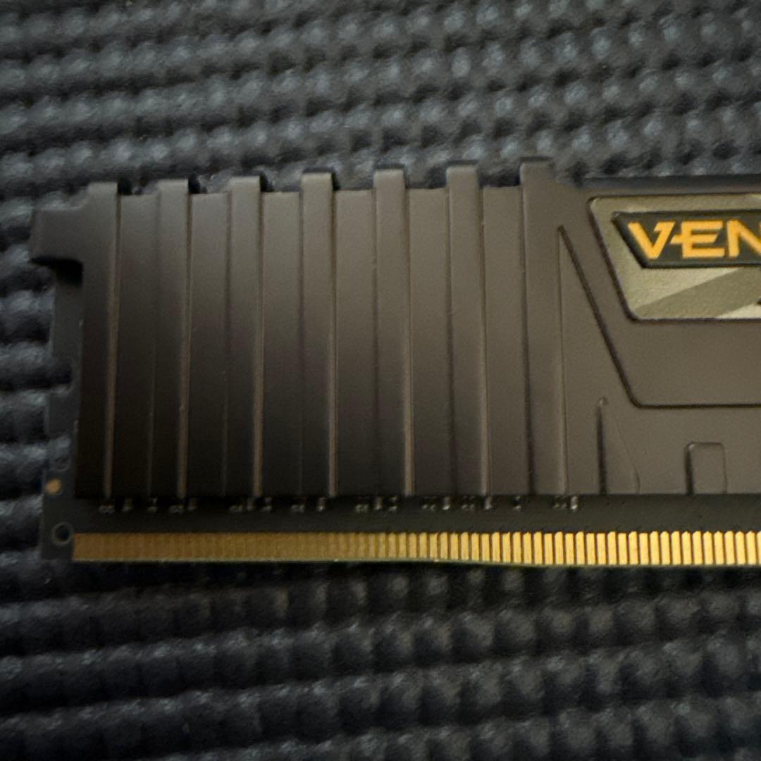 Vengeance LPX DDR4 32gb 3200MHz(16GB×2)
