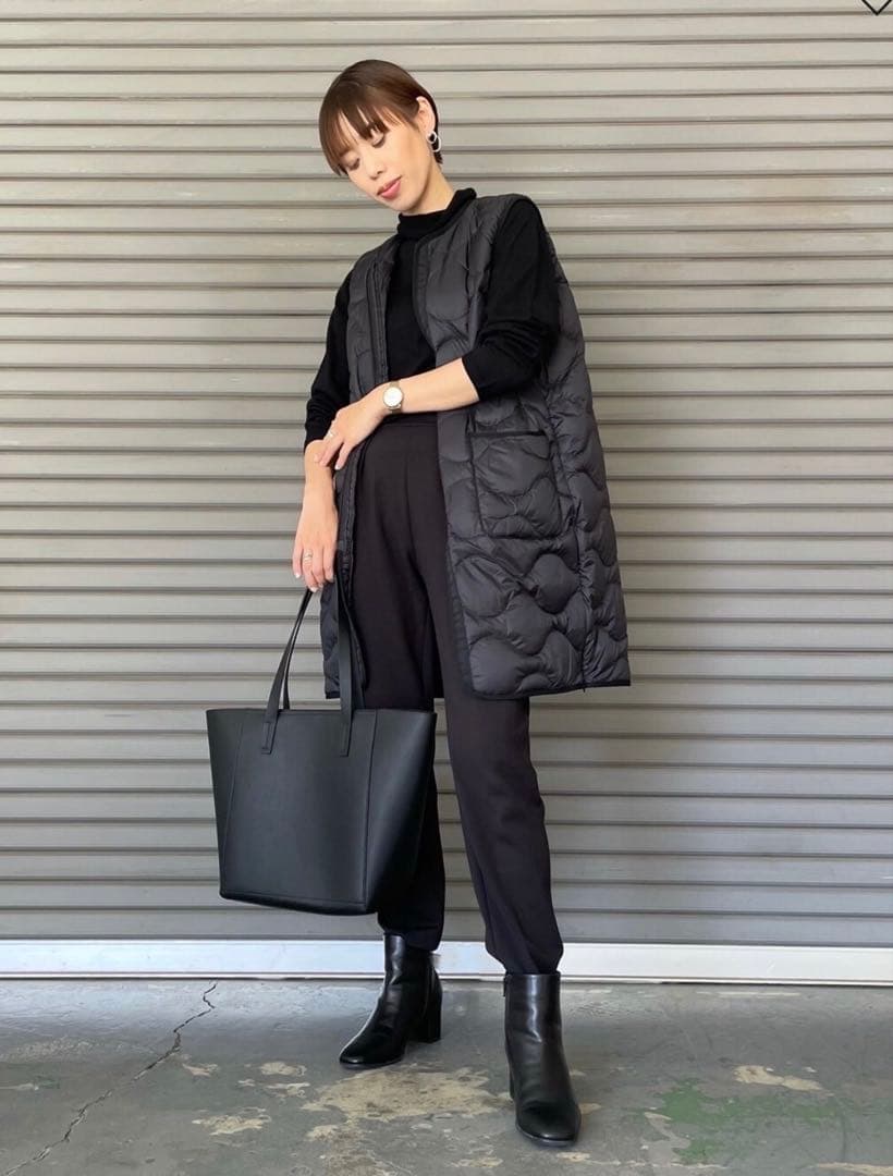 【新品】ユニクロ× Theory ウルトラライトダウンロングベスト　S