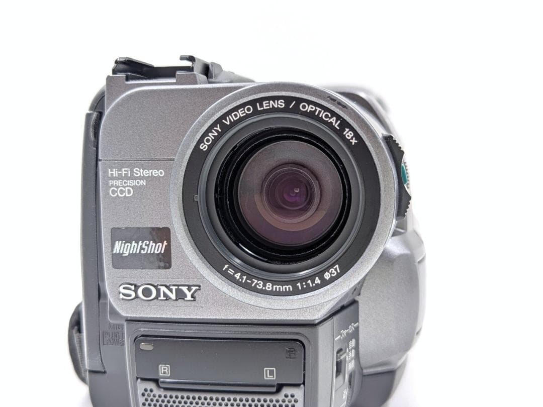 8mmテープのダビングに！ SONY ビデオカメラ CCD-TRV45