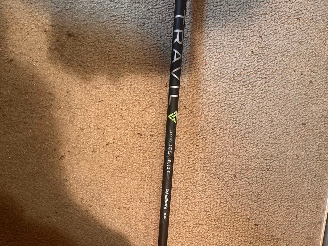 美品　スリクソンZXi U 2番　18度　トラヴィル105X