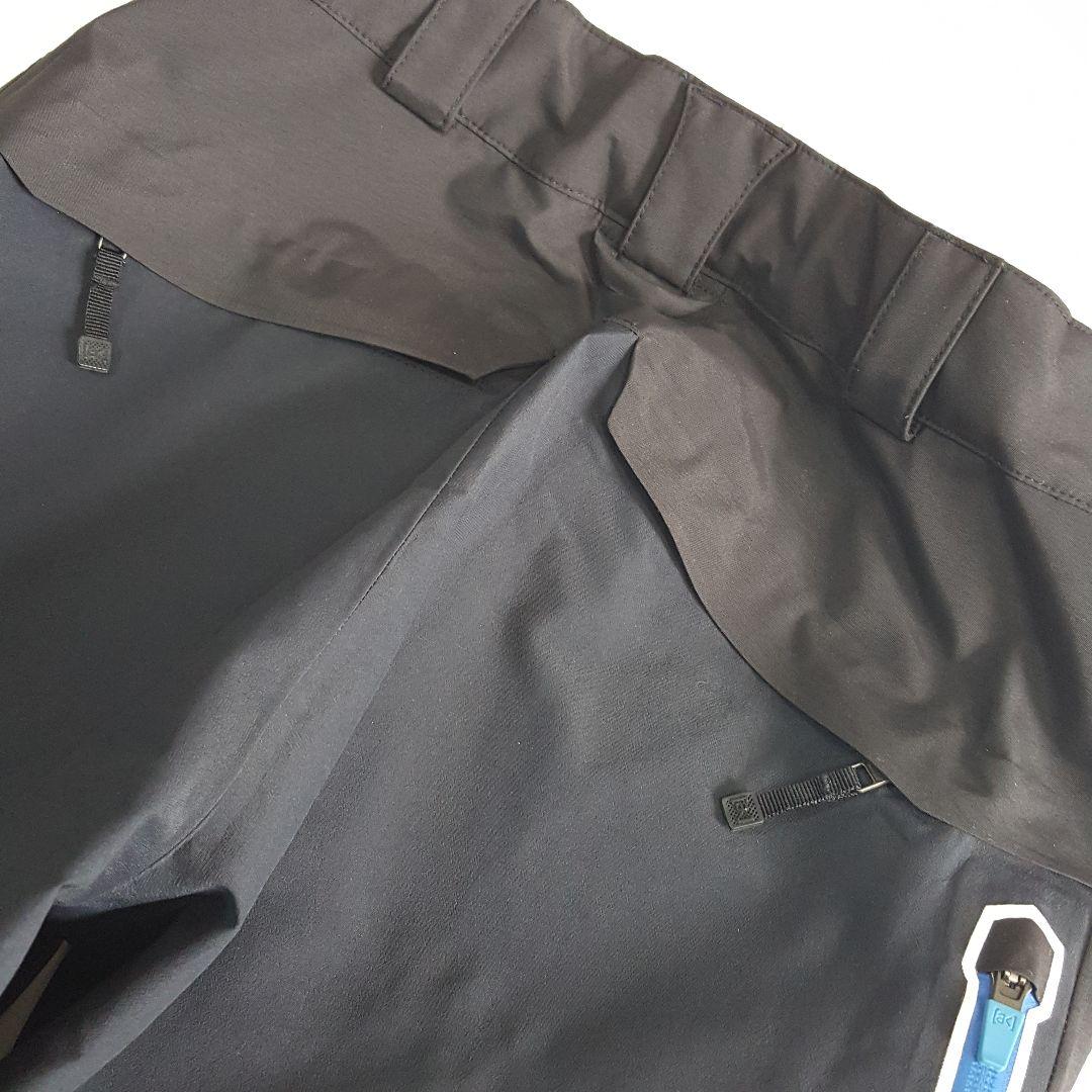 極美品　バートン　AK　メンズ　スノーパンツ　HOVER　ゴアテックス　黒　XS