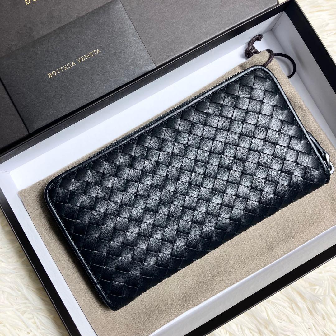 【未使用】 ボッテガヴェネタ イントレチャート ラウンドジップ FRID搭載