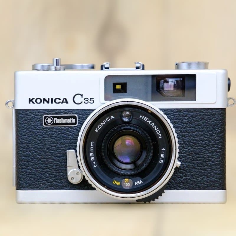 【整備品】KONICA C35 Flash matic コニカ　ケース付