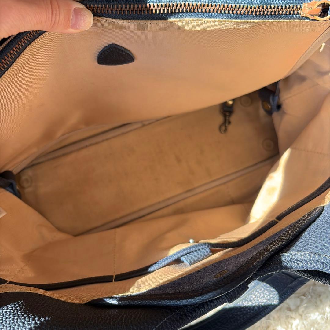 Magnu（マヌー）ネイビー レザー トートバッグ