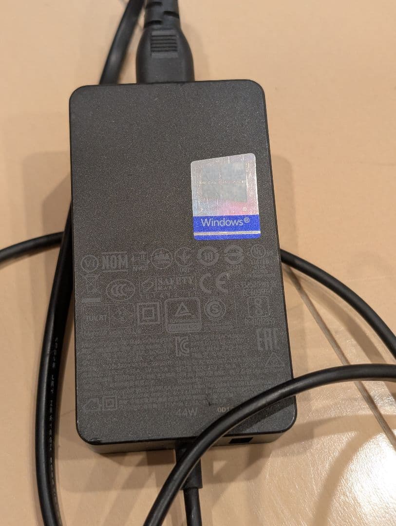 Microsoft Surface Pro 第5世代