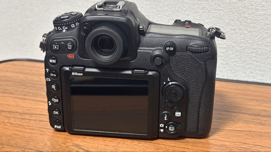 中古 Nikon D500ボディ➕ラバープロテクター