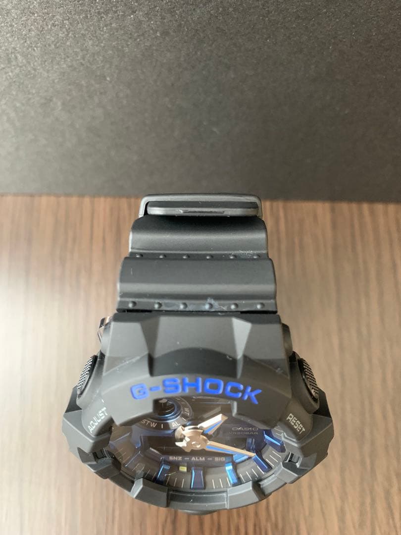 【新品】CASIO G-SHOCK GA-710 ジーショック 早い者勝ちです
