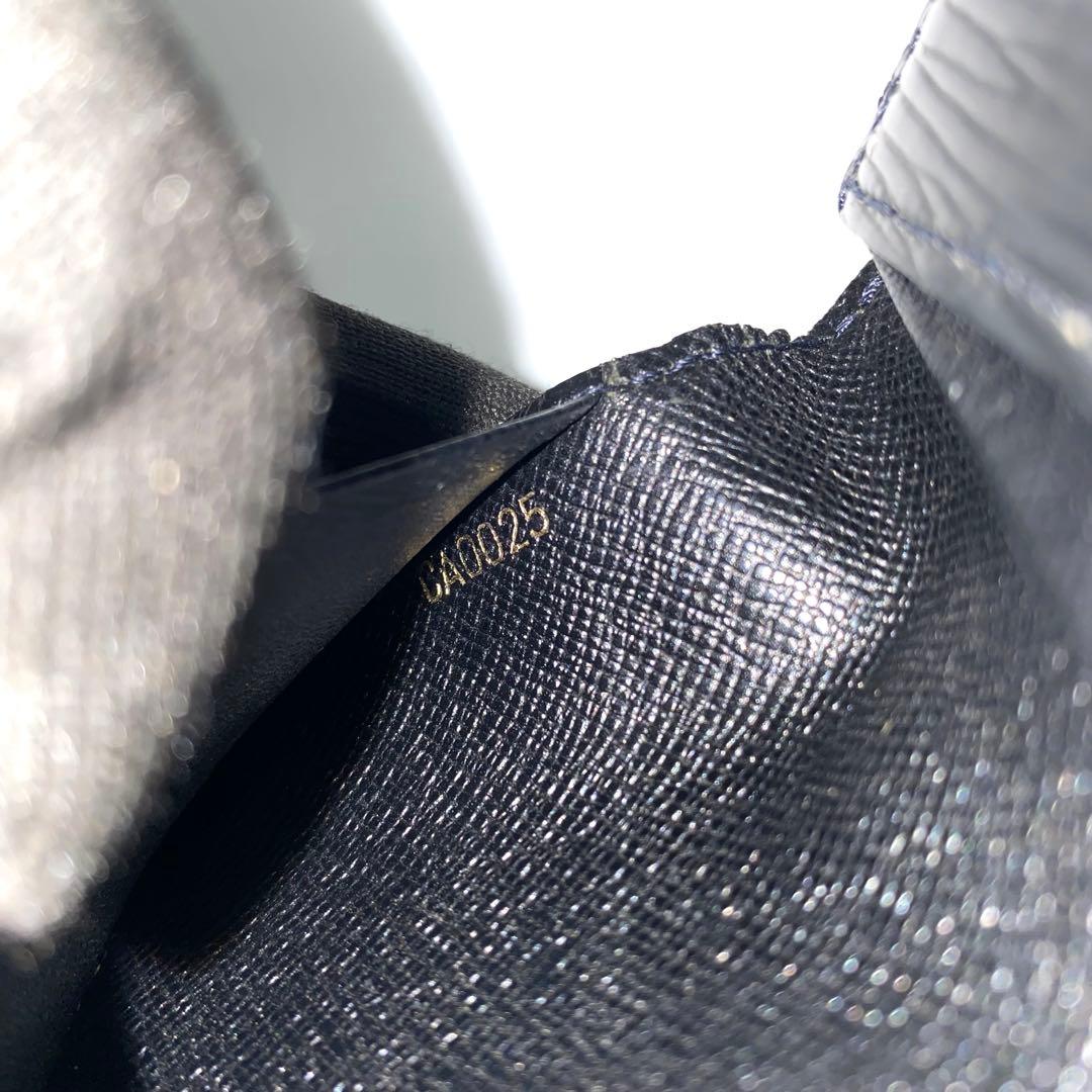 ルイヴィトン エピ アンヴェロップ カルトヴィジット 名刺入れ カードケース 黒