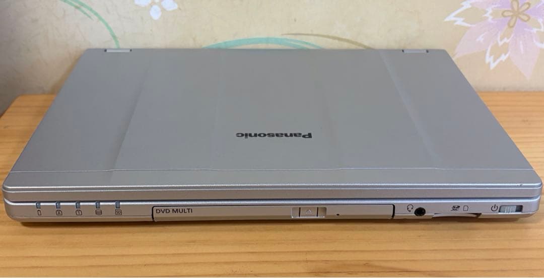 パナソニックLet’snote CF−SZ6RDQVS 10Pro初期化済み④