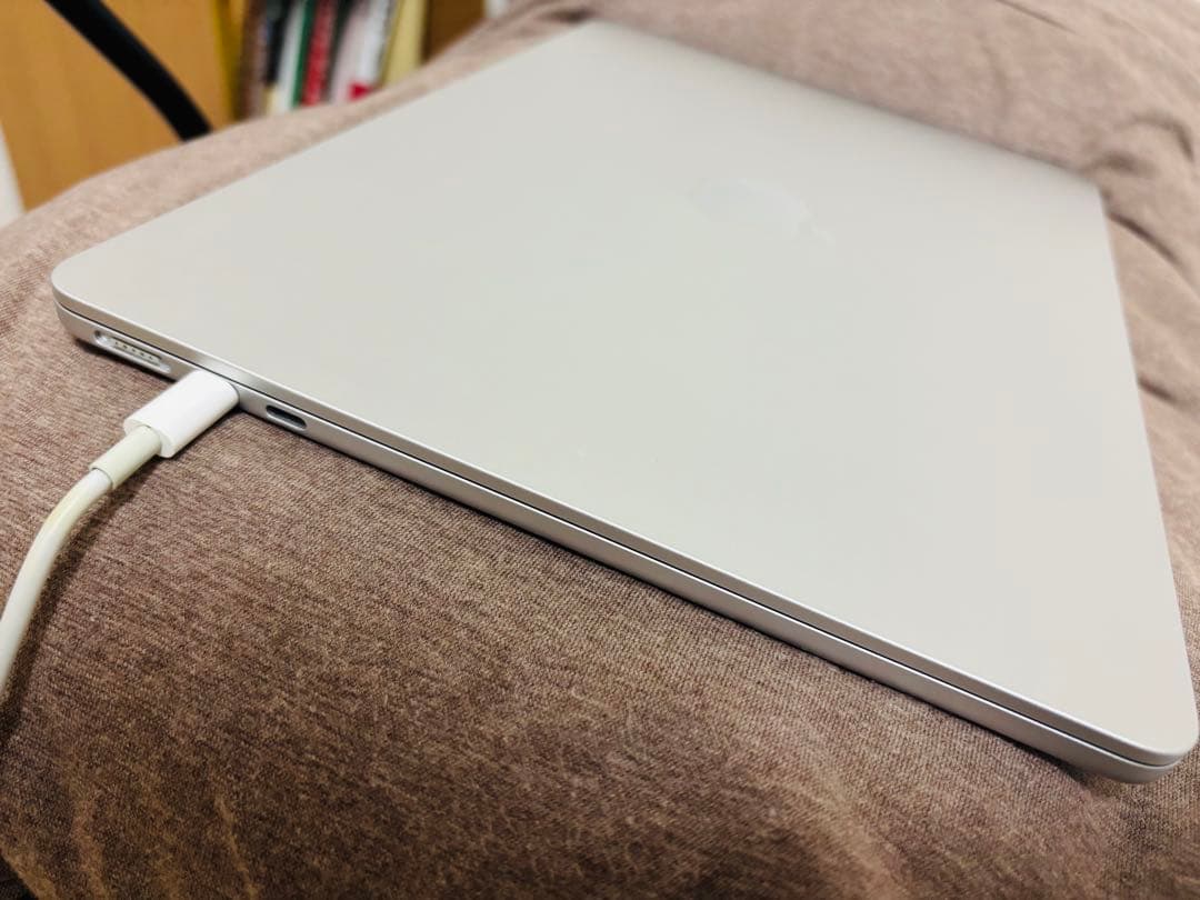 ま*と様 Apple MacBook Air M3 16GB 512GB シルバ