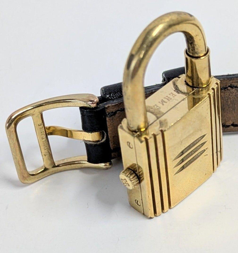 HERMES エルメス　ケリーウォッチ　ブラック×ゴールド【止まった状態】