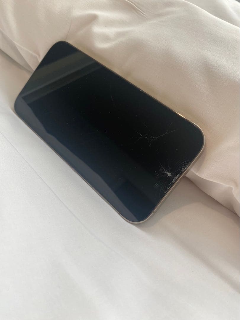 Apple iPhone 14 Pro ゴールド