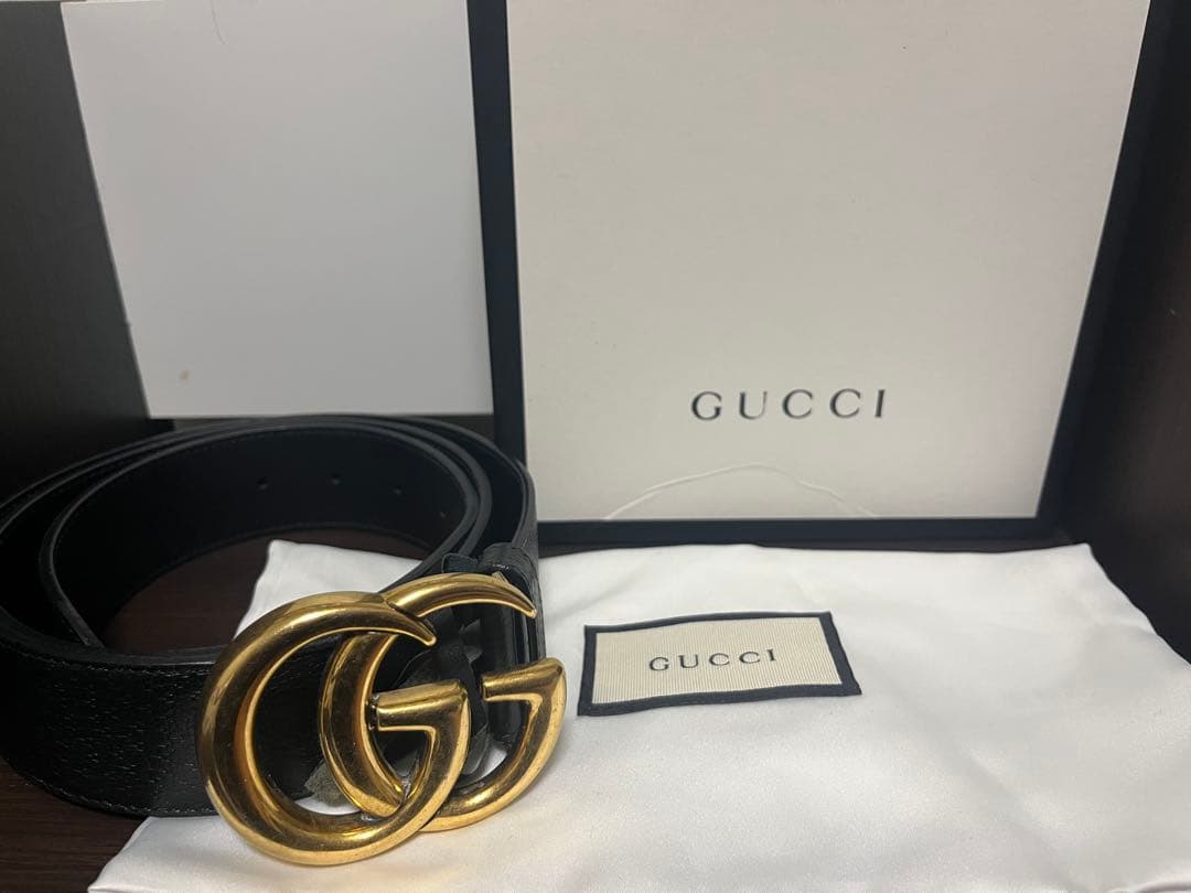 GUCCI GGバックル レザーベルト ブラック 100•40箱付き 正規品