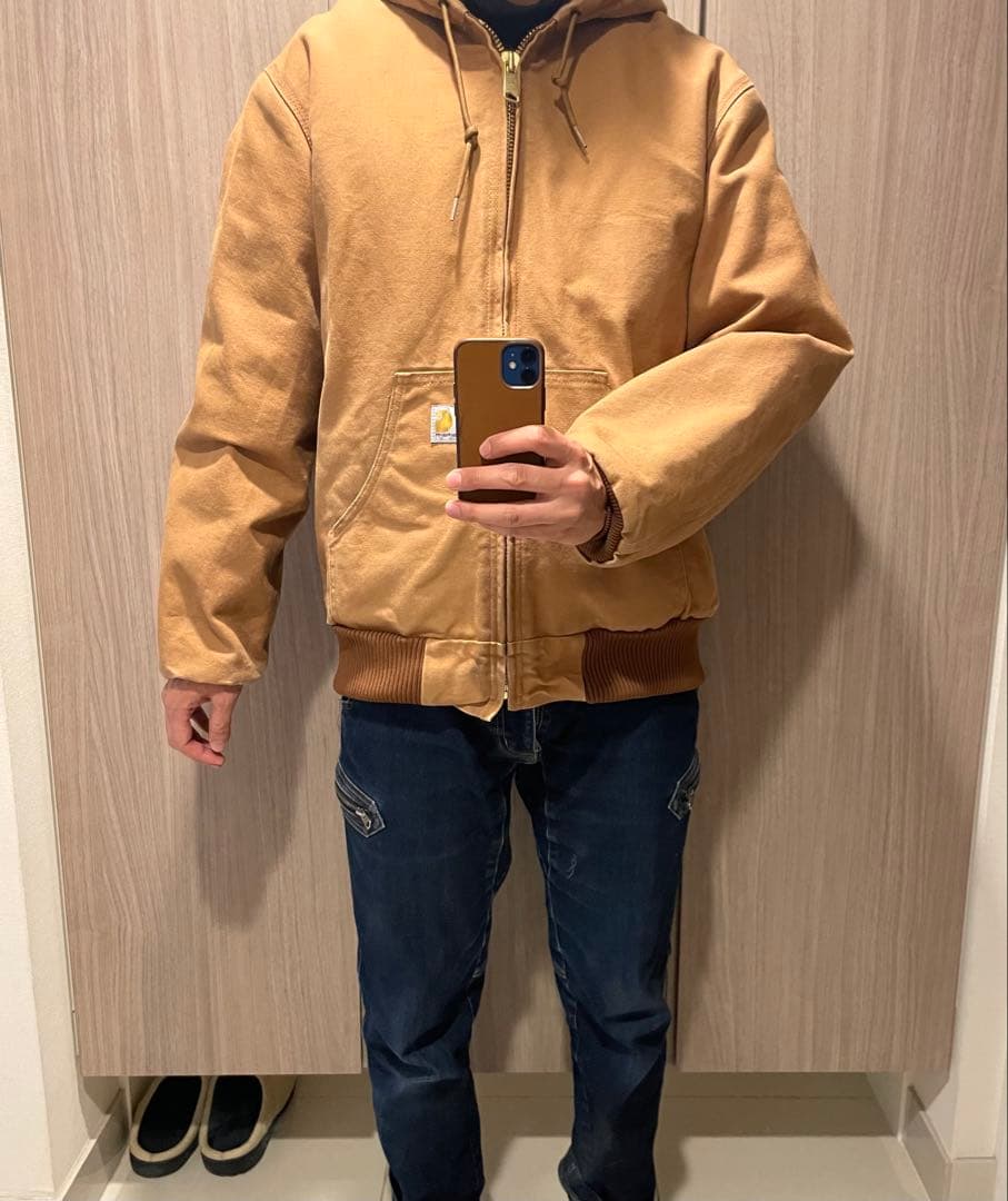 Carhartt アクティブジャケット　J140