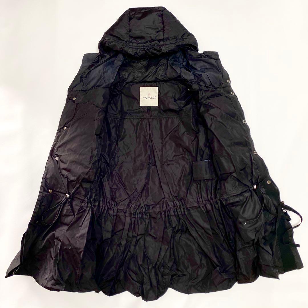 モンクレール　SERRE ダウンジャケット　フリル　フード付き　ドローコード