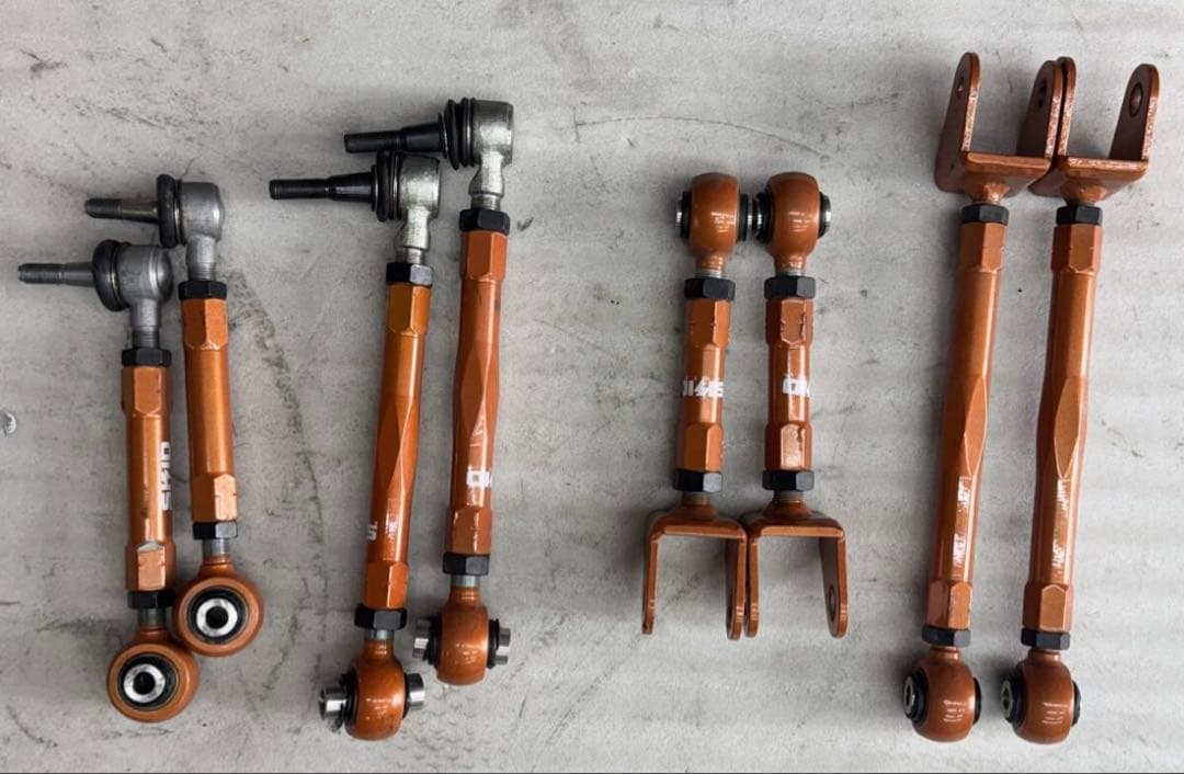 クラウン　スキッドレーシングアッパーアームトーコントロール　　テンションロッド