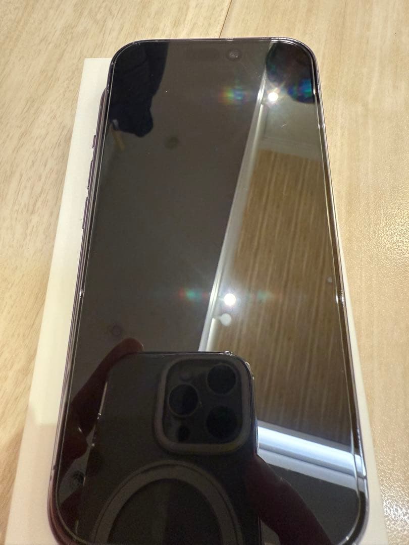 まいか　美品　iPhone 14 Pro 256GB ディープパープル