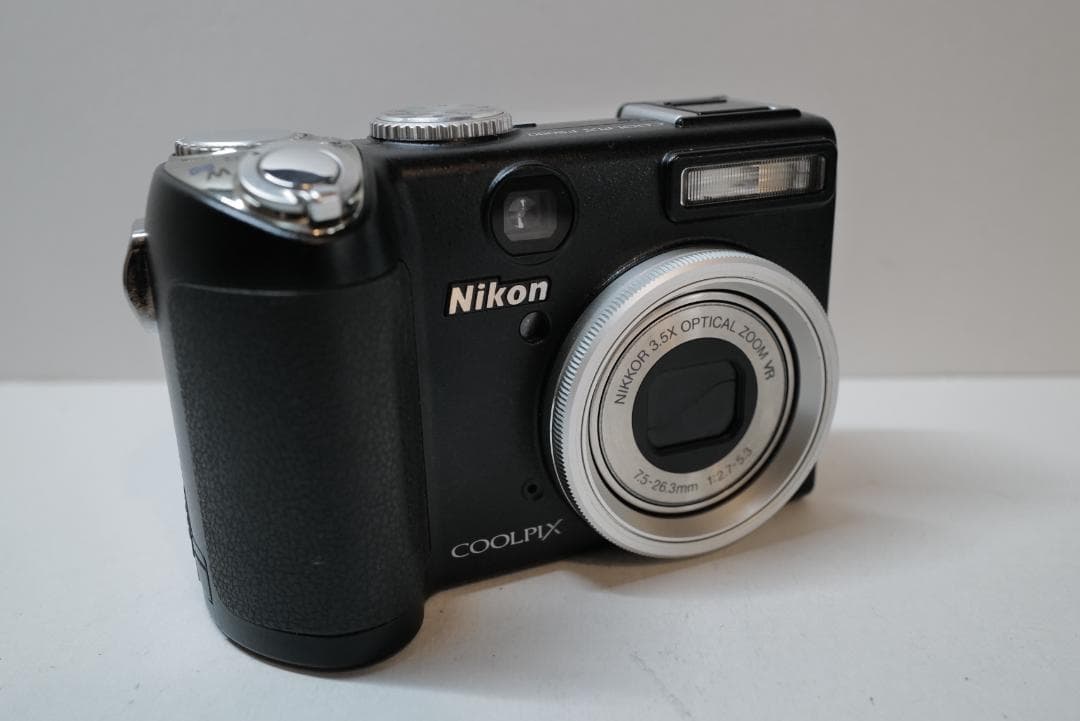 動作確認済 ニコン Nikon COOLPIX P5000 オールドコンデジ