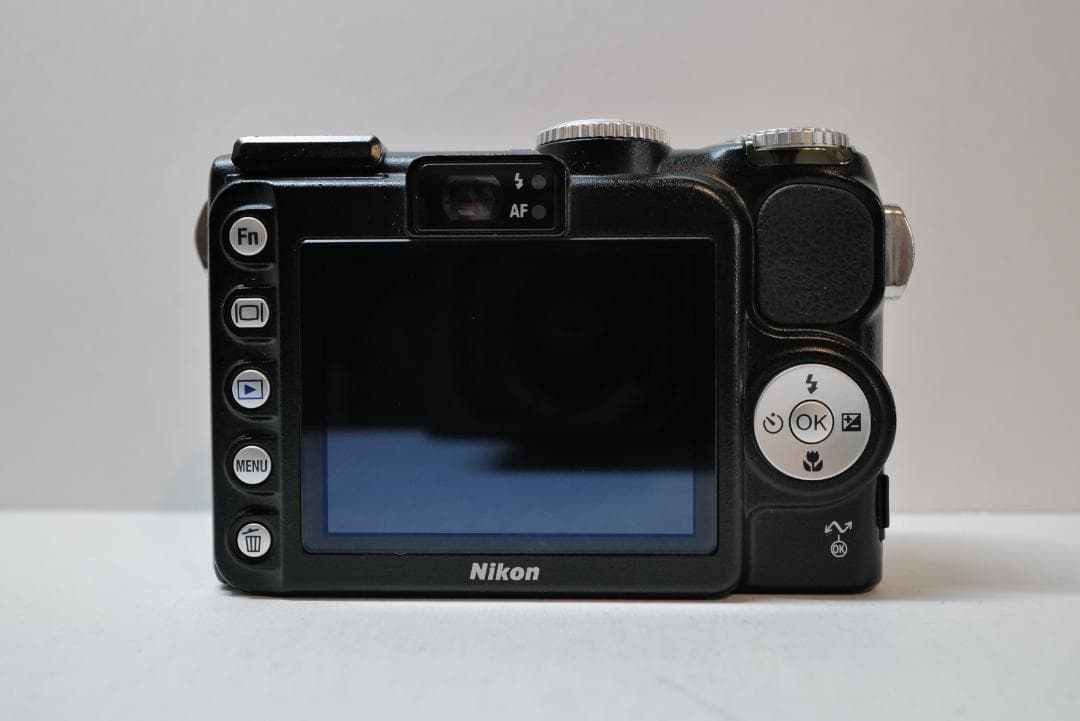 動作確認済 ニコン Nikon COOLPIX P5000 オールドコンデジ