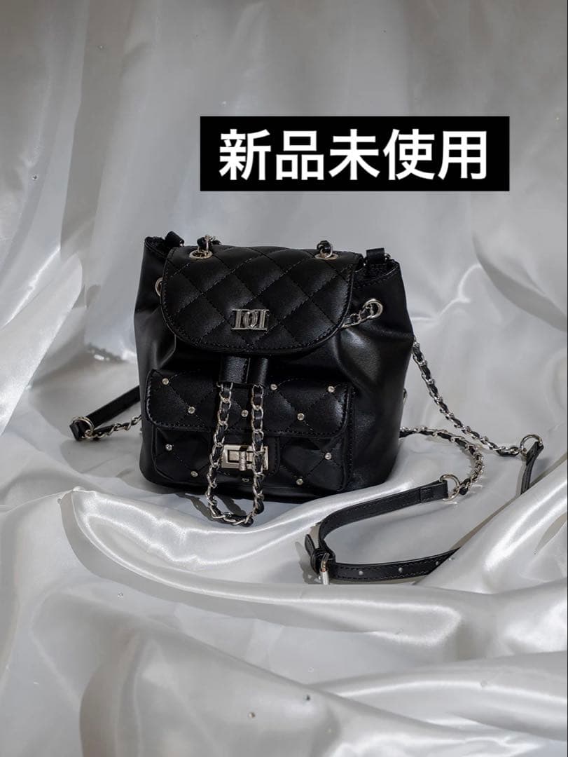 ☘️新品未使用☘️ダーリッチ　キルティングビジューミニリュック