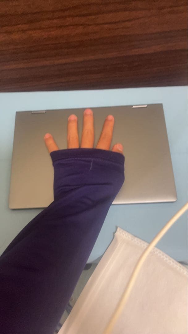 CHUWI ノートPC シルバー 英語キーボード