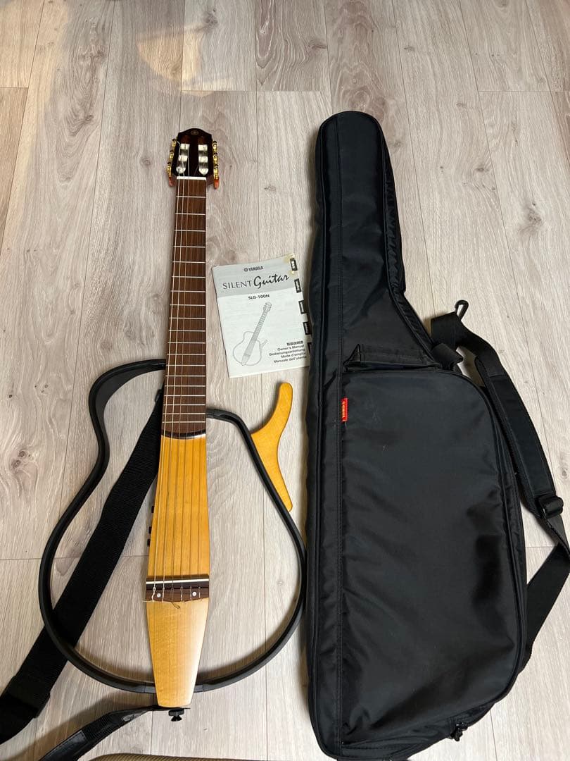 Yamaha SLG100Nサイレントギター