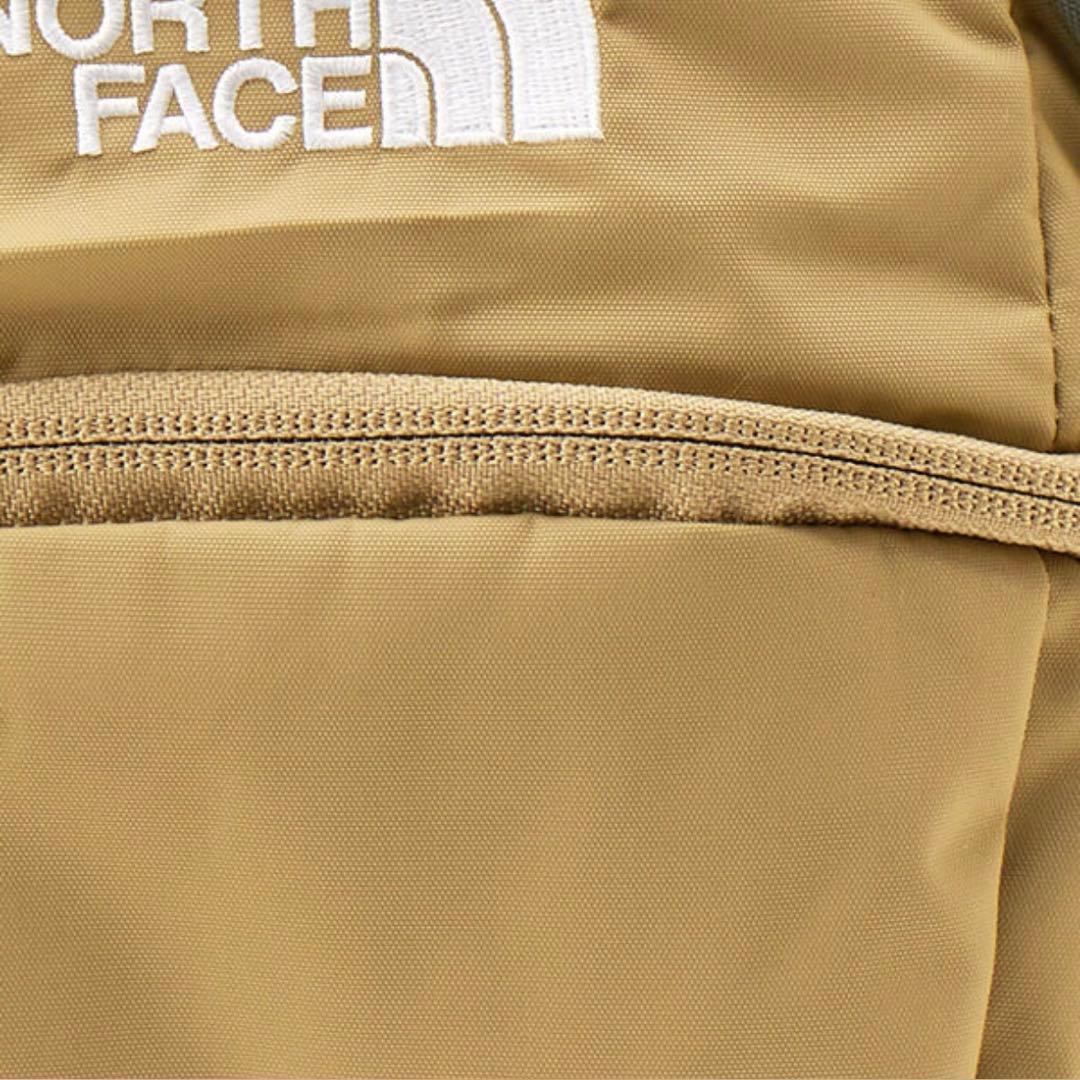 ノースフェイス　キッズ　スモールデイ　リュック　15L