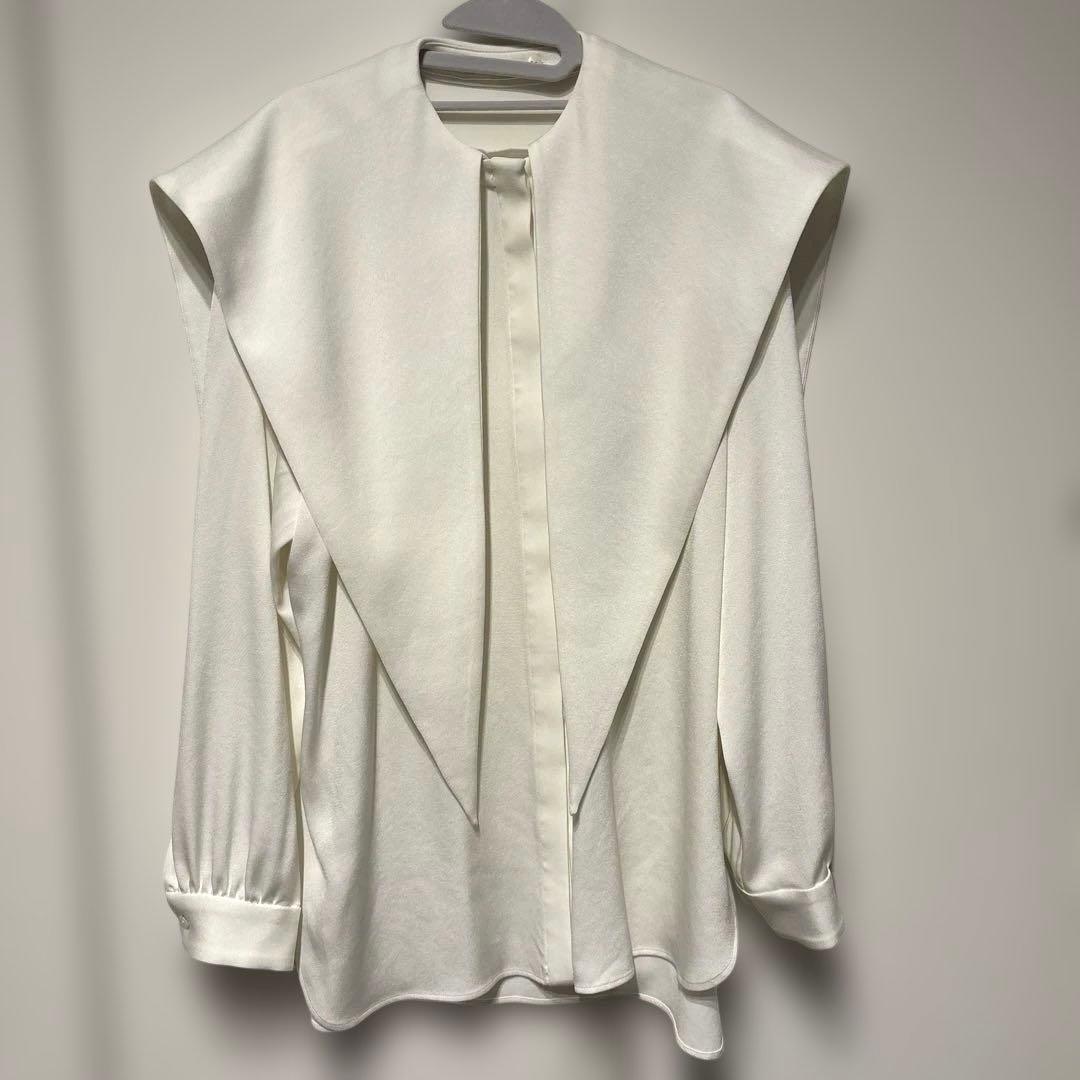 m*i様 完売品cygne シーニュ Agnes ロングカラーセーラーブラウス