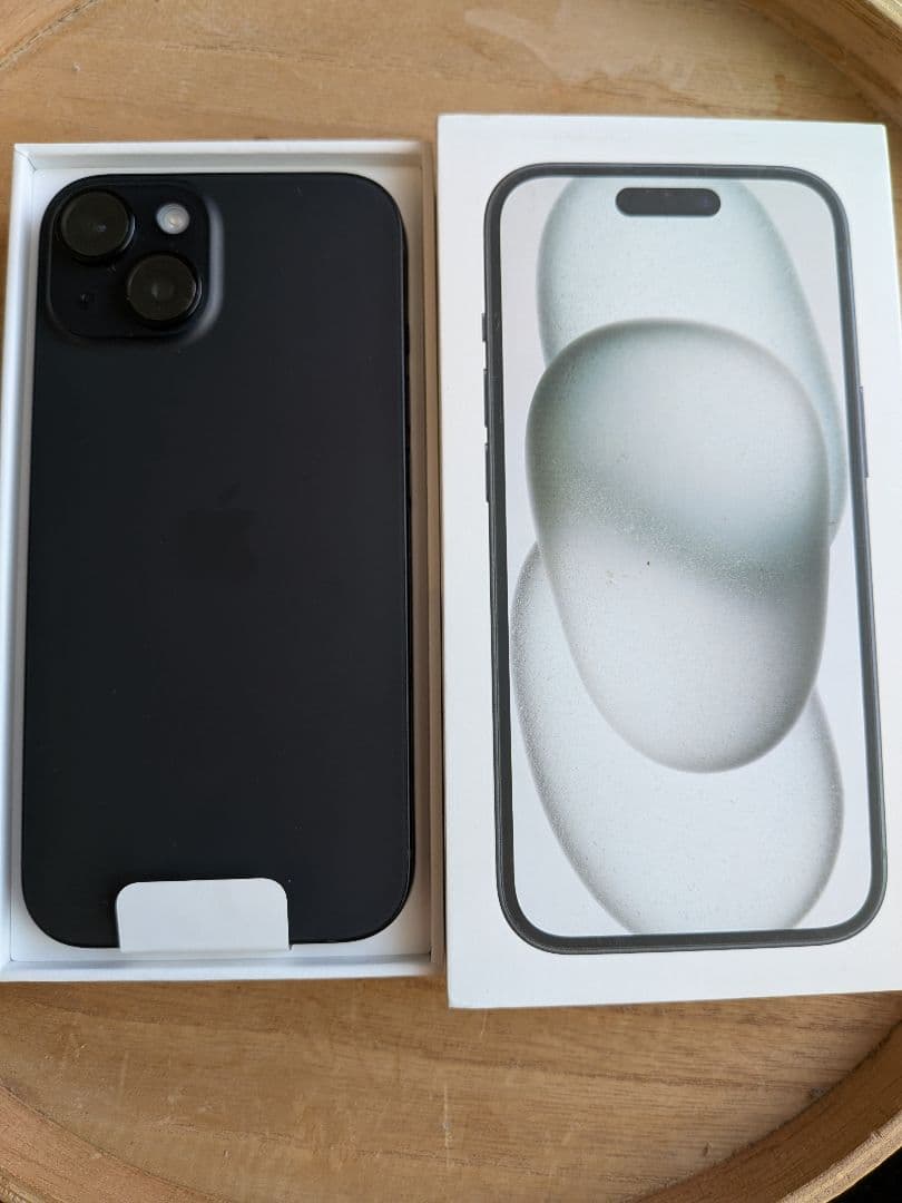 iPhone15 128GB ブラック新品未使用品