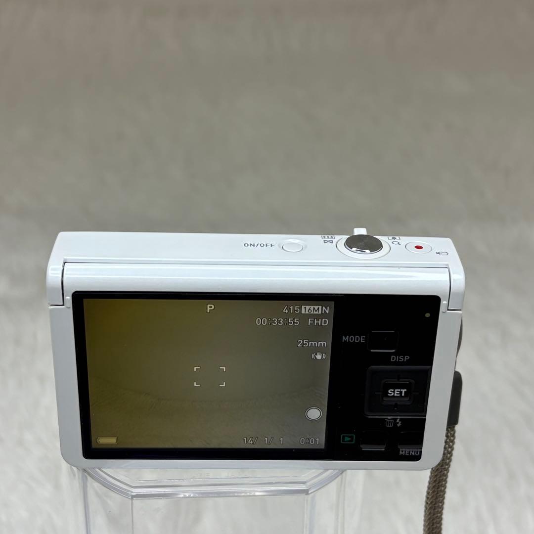 美品　CASIO カメラ　EX-ZR50 充電器　箱　ホワイト　コンデジ　動作品