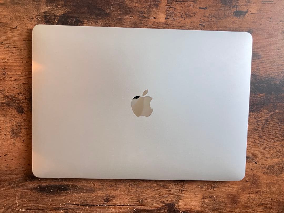 MacBook本体 MacBook Air 2020 16GB 512GB i7