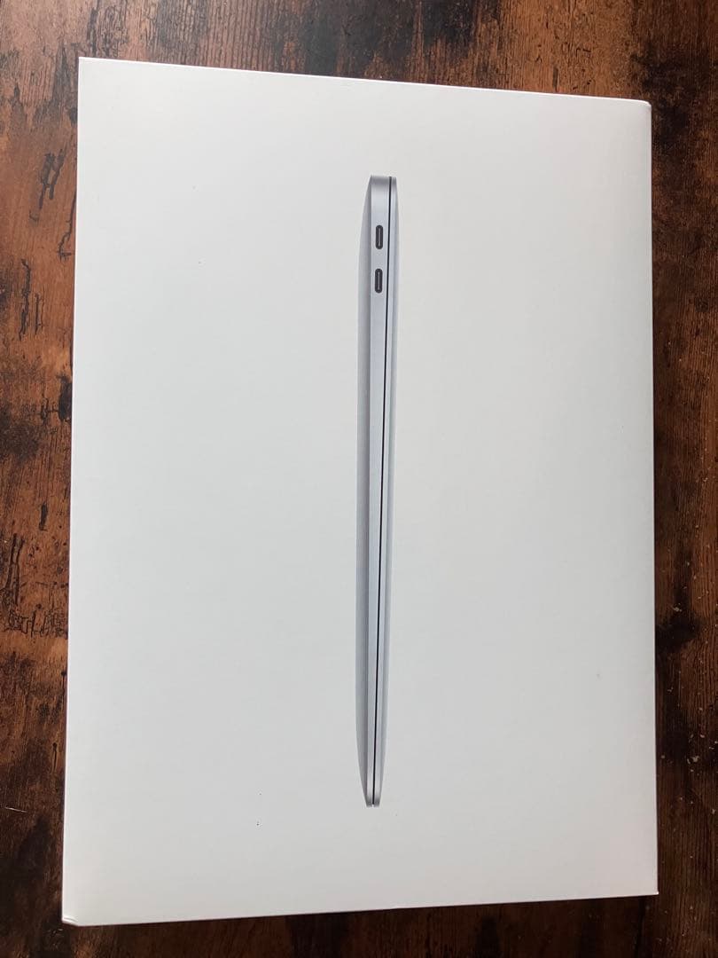 MacBook本体 MacBook Air 2020 16GB 512GB i7