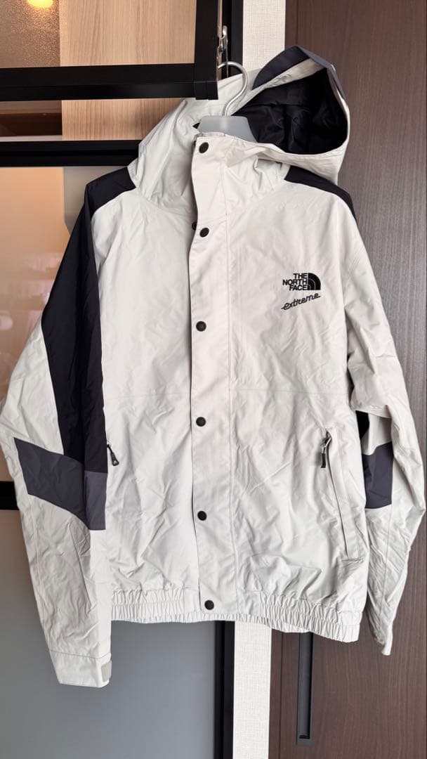 The North Face 92’ Extreme  jacket