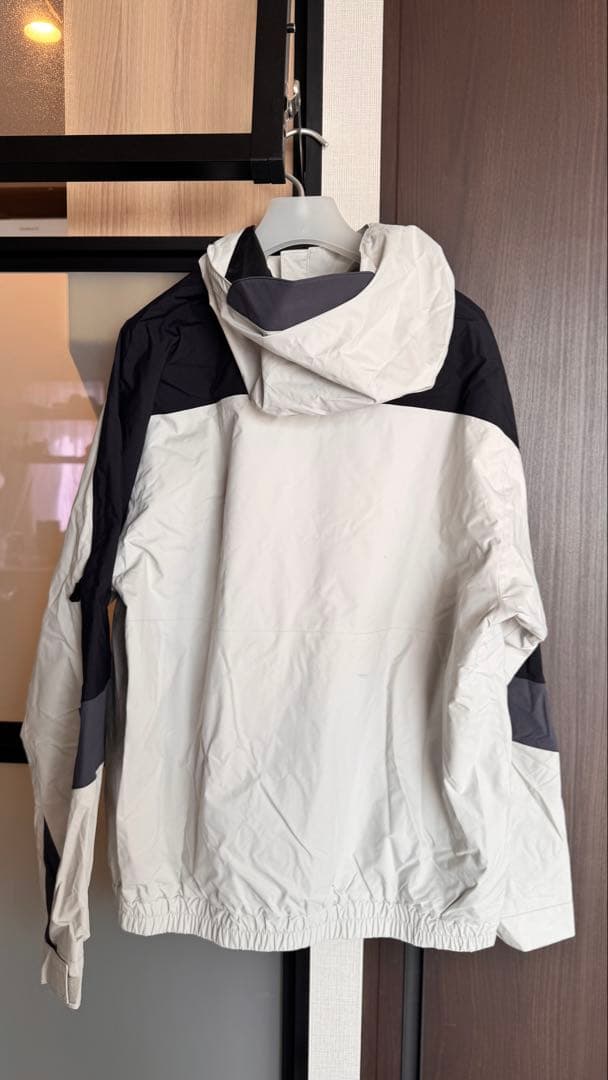 The North Face 92’ Extreme  jacket