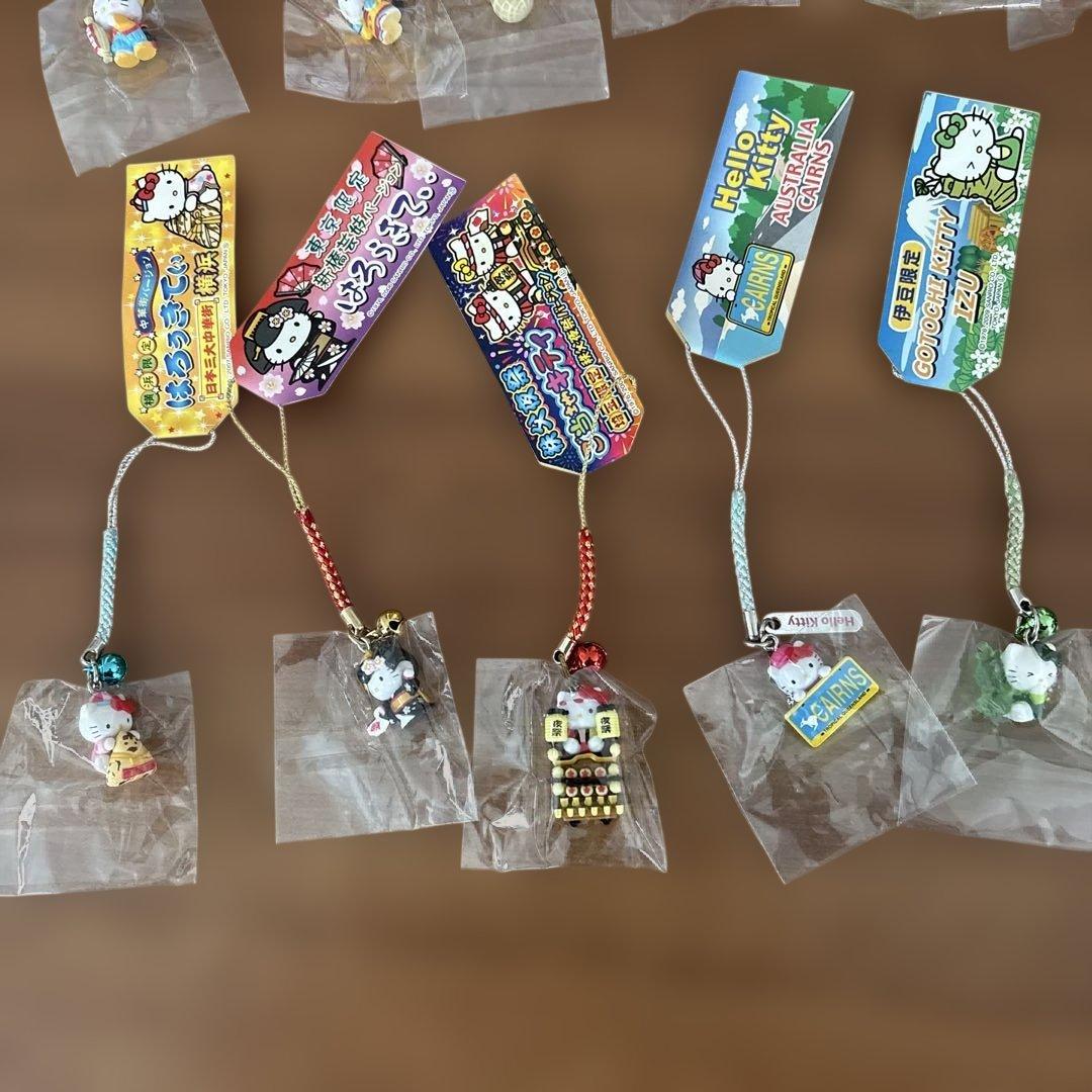ハローキティ　ご当地ストラップ