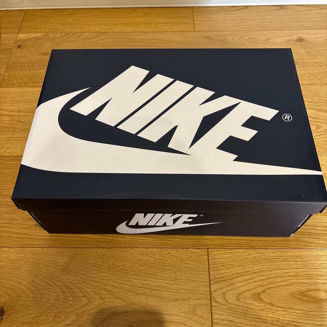 NIKE Air Jordan 1 ネイビー/ホワイト