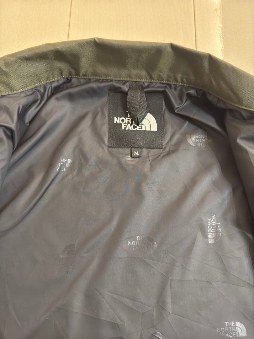 THE NORTH FACE ナイロンコーチジャケットNP72130