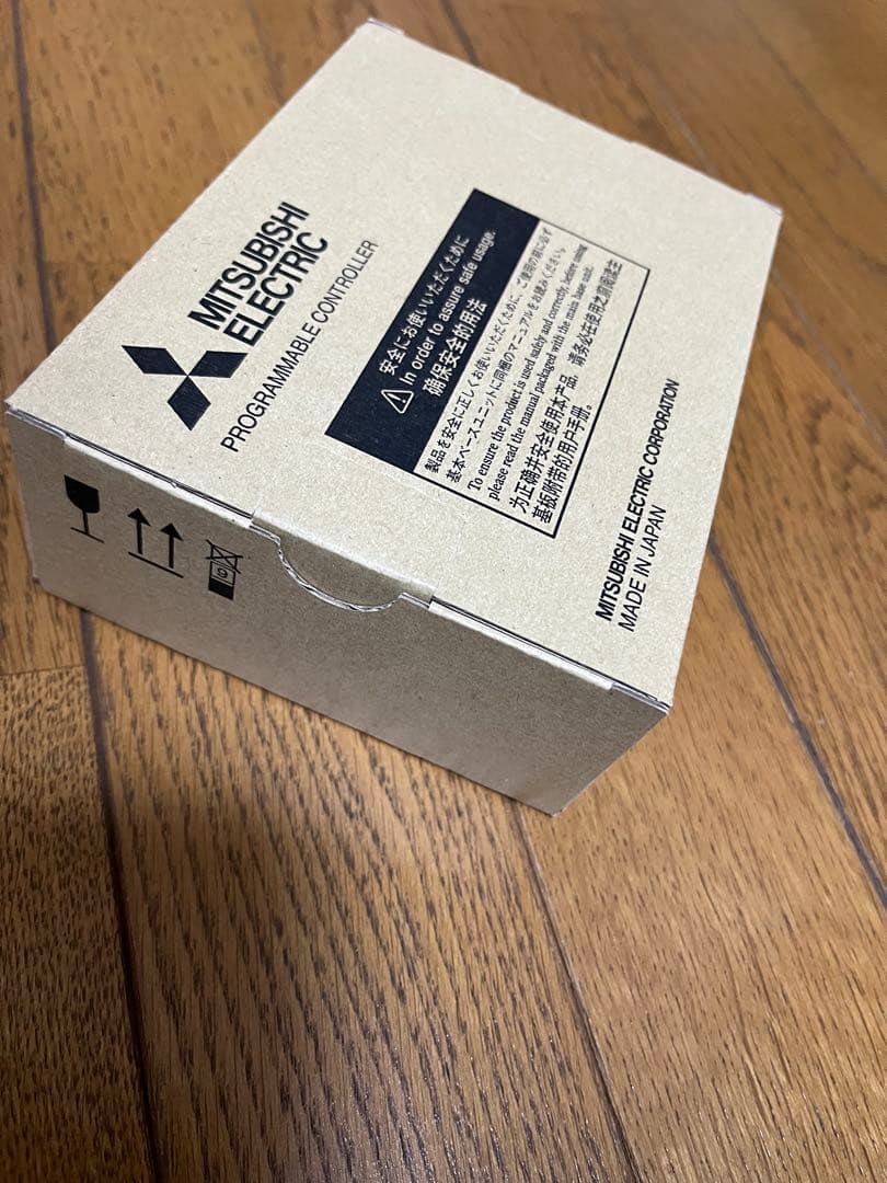 15個だけの特別価格　三菱　シーケンサ　新品未開封　QD75D4N  新品未使用