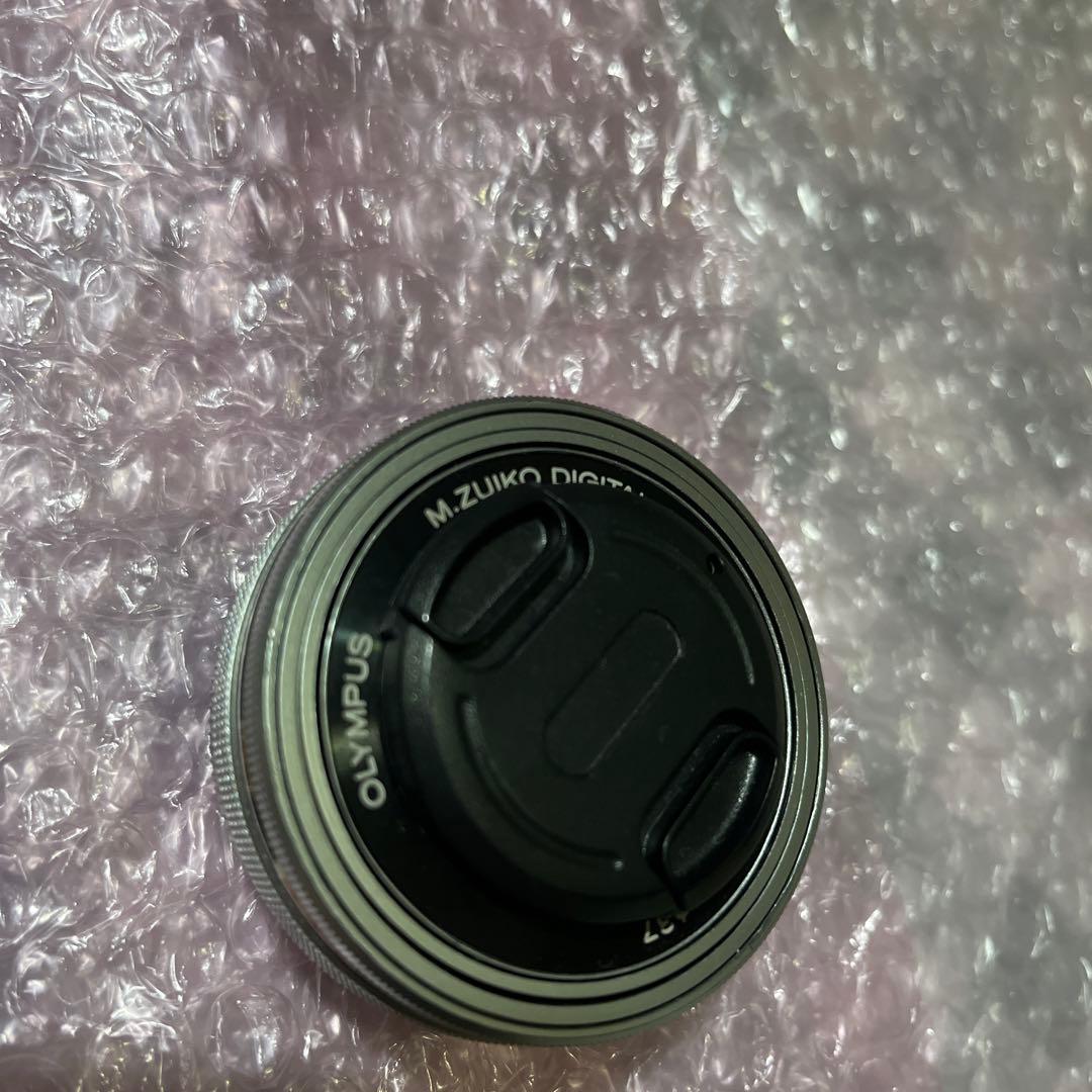 オリンパス レンズ デジカメ一眼レフ レンズ曲がり