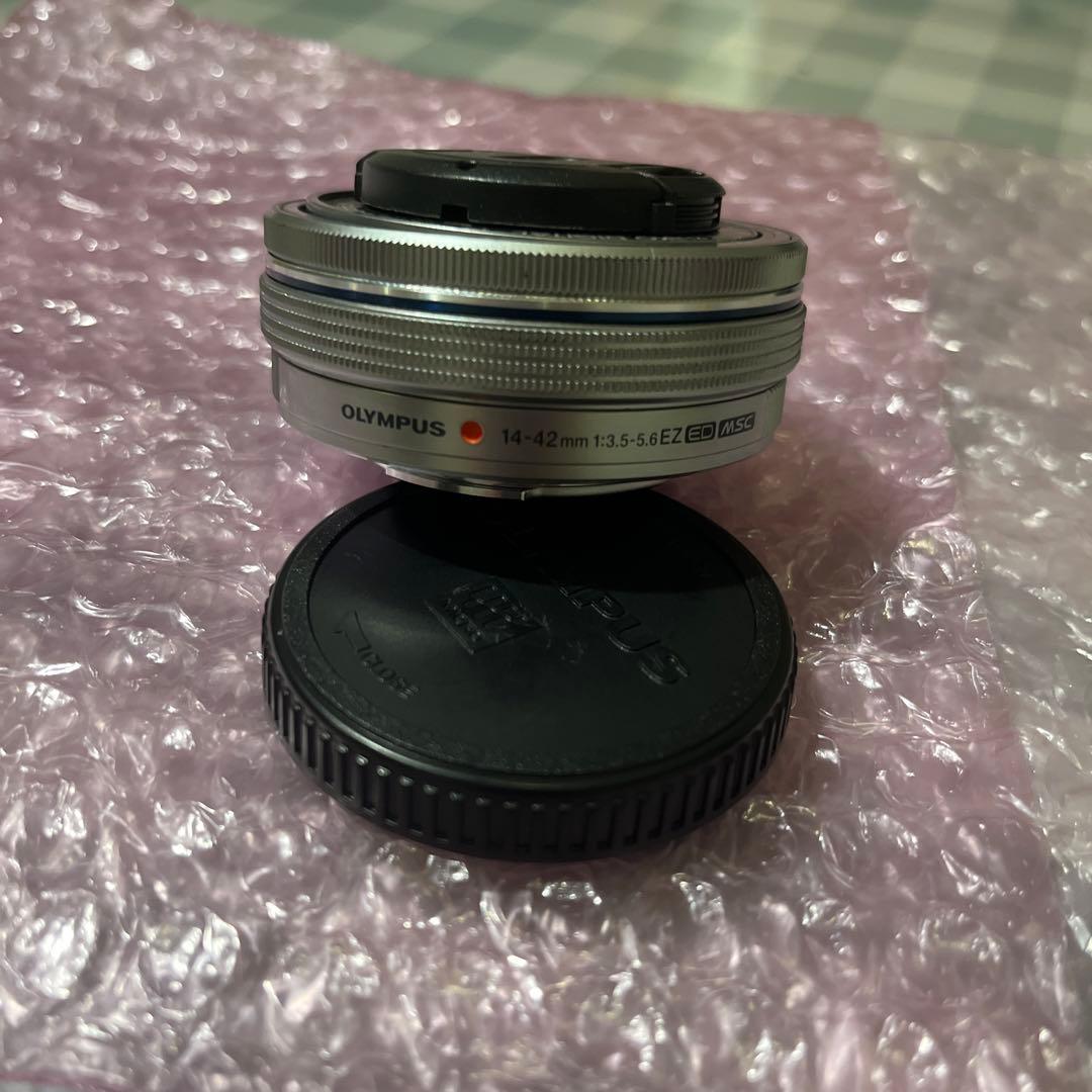 オリンパス レンズ デジカメ一眼レフ レンズ曲がり