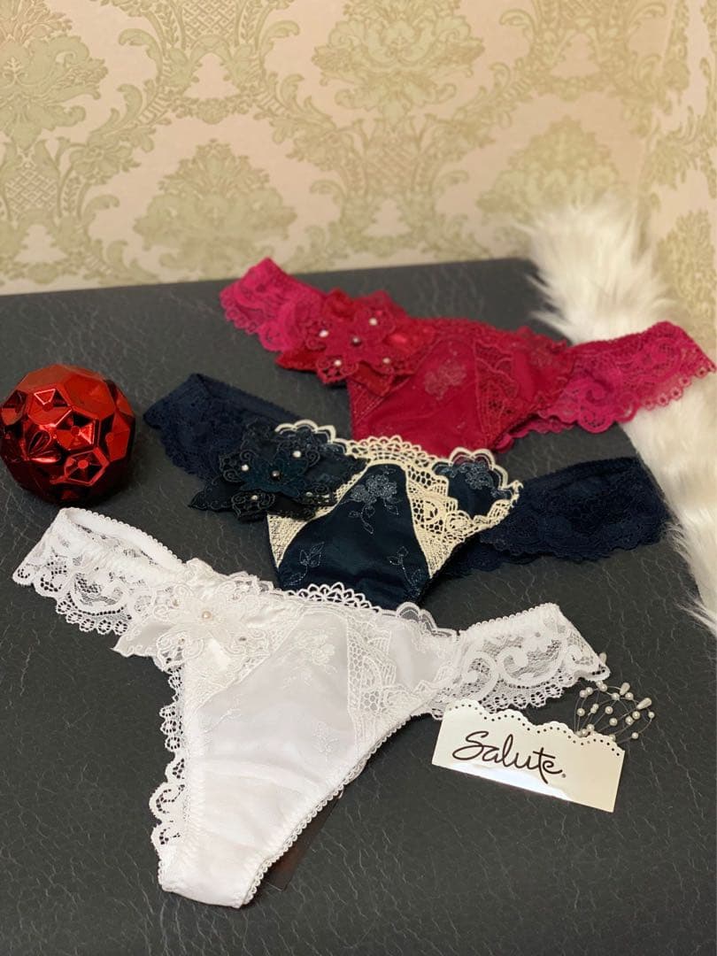 専用　サルートSalute 98G ヴィクトリア Tバック M 2点まとめ