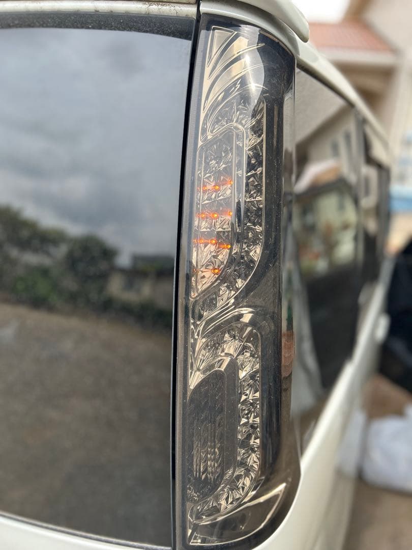 MBROパレットSW　LEDテールランプ スモークレンズ　社外品　限界価格